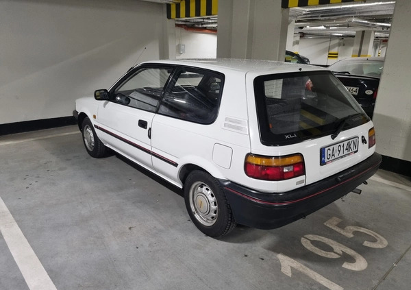 Toyota Corolla cena 24900 przebieg: 80000, rok produkcji 1991 z Gdynia małe 497